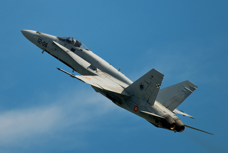 045_Radom_Air Show_McDonnell Douglas EF-18+ Hornet.jpg